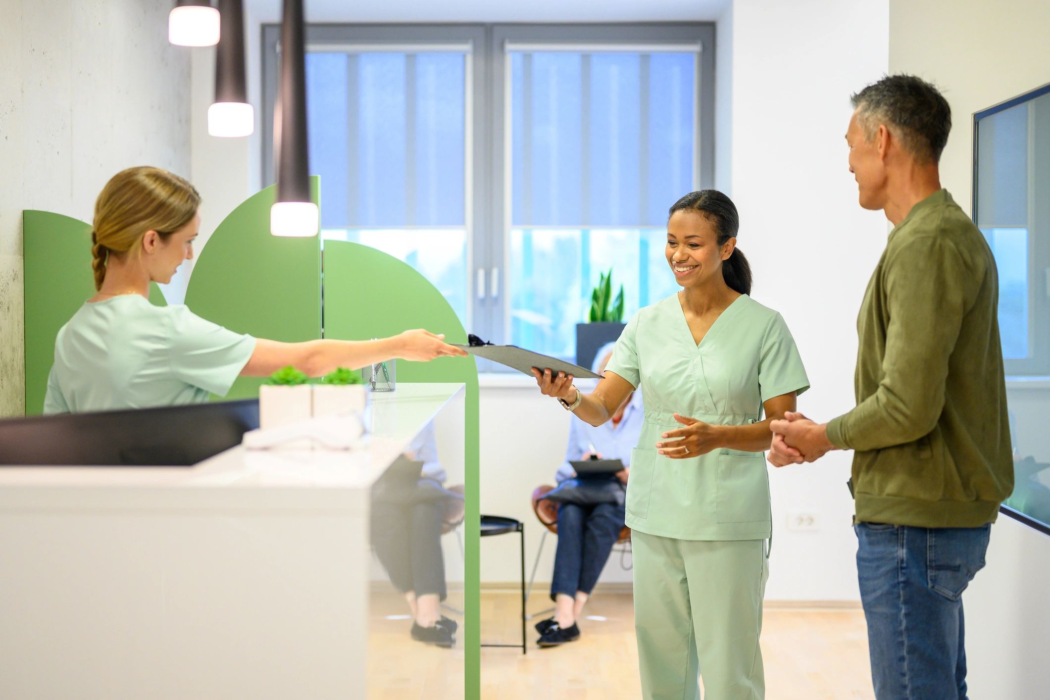 Patient receiving guided support in a modern medical clinic